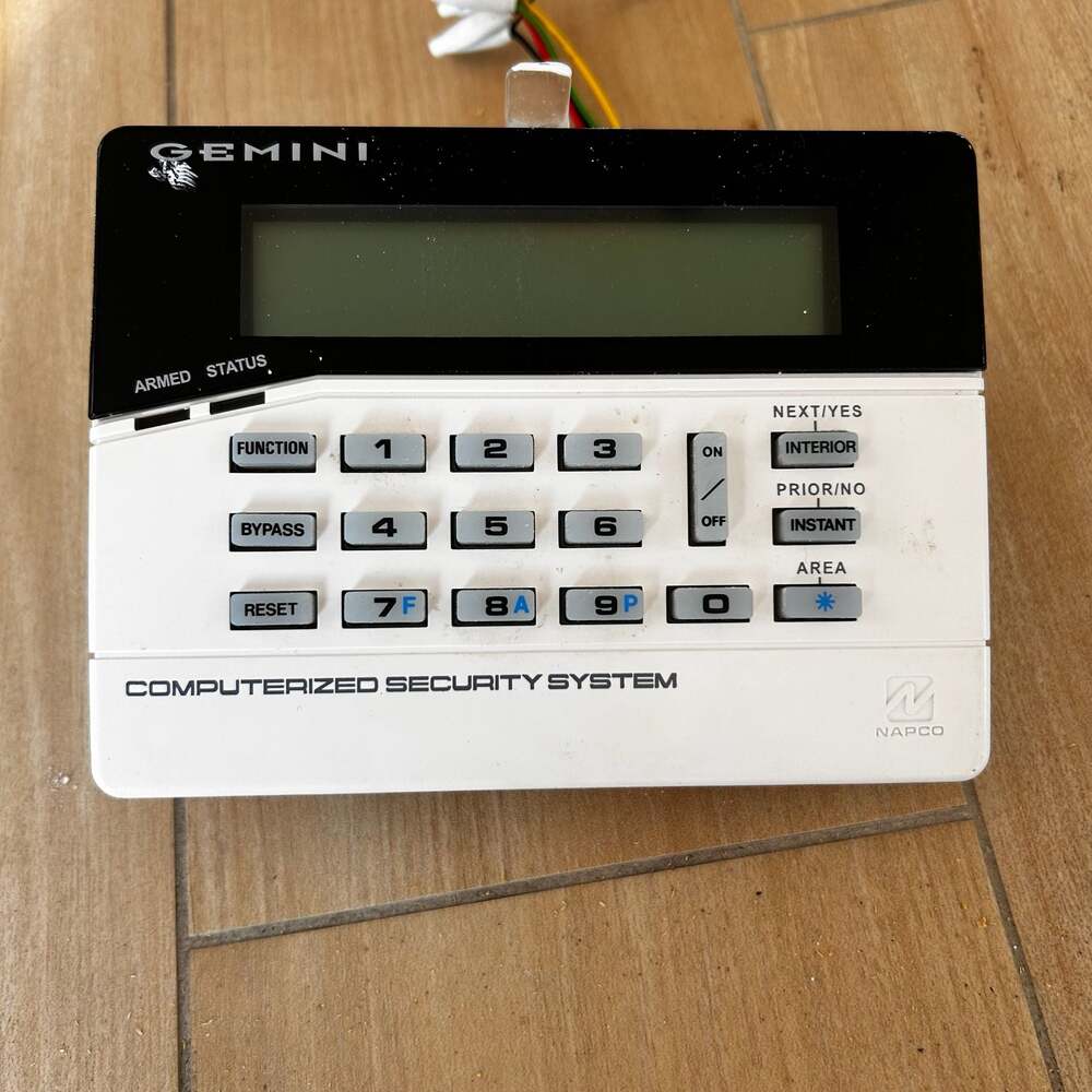Napco Gemini GEM-RP1CAe2 Alphanumeric Security System Keypad
